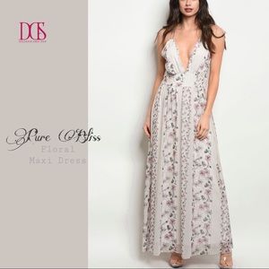 Floral V-Neck Maxi Dress in Blush Floral